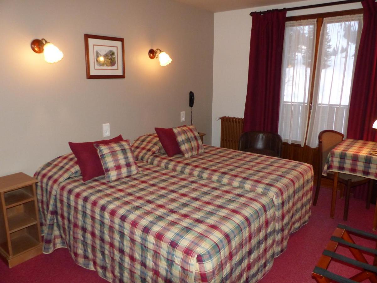 Hotel Bellachat 라클루자 외부 사진