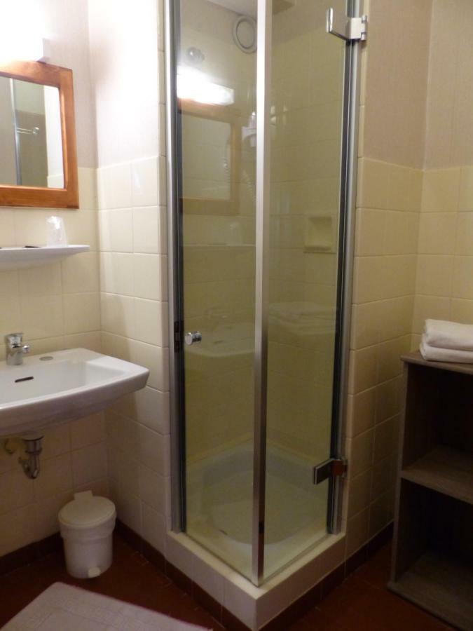 Hotel Bellachat 라클루자 외부 사진
